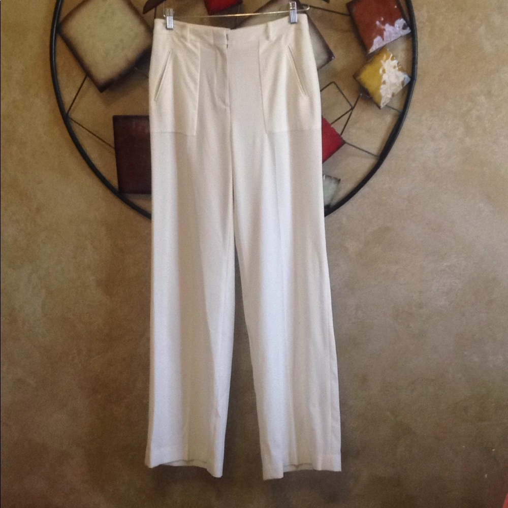 BCBG off White Trousers sizeS